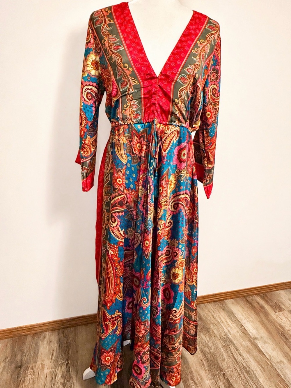 Vibrant Lalit Store Paisley Maxi Dress – Size Large